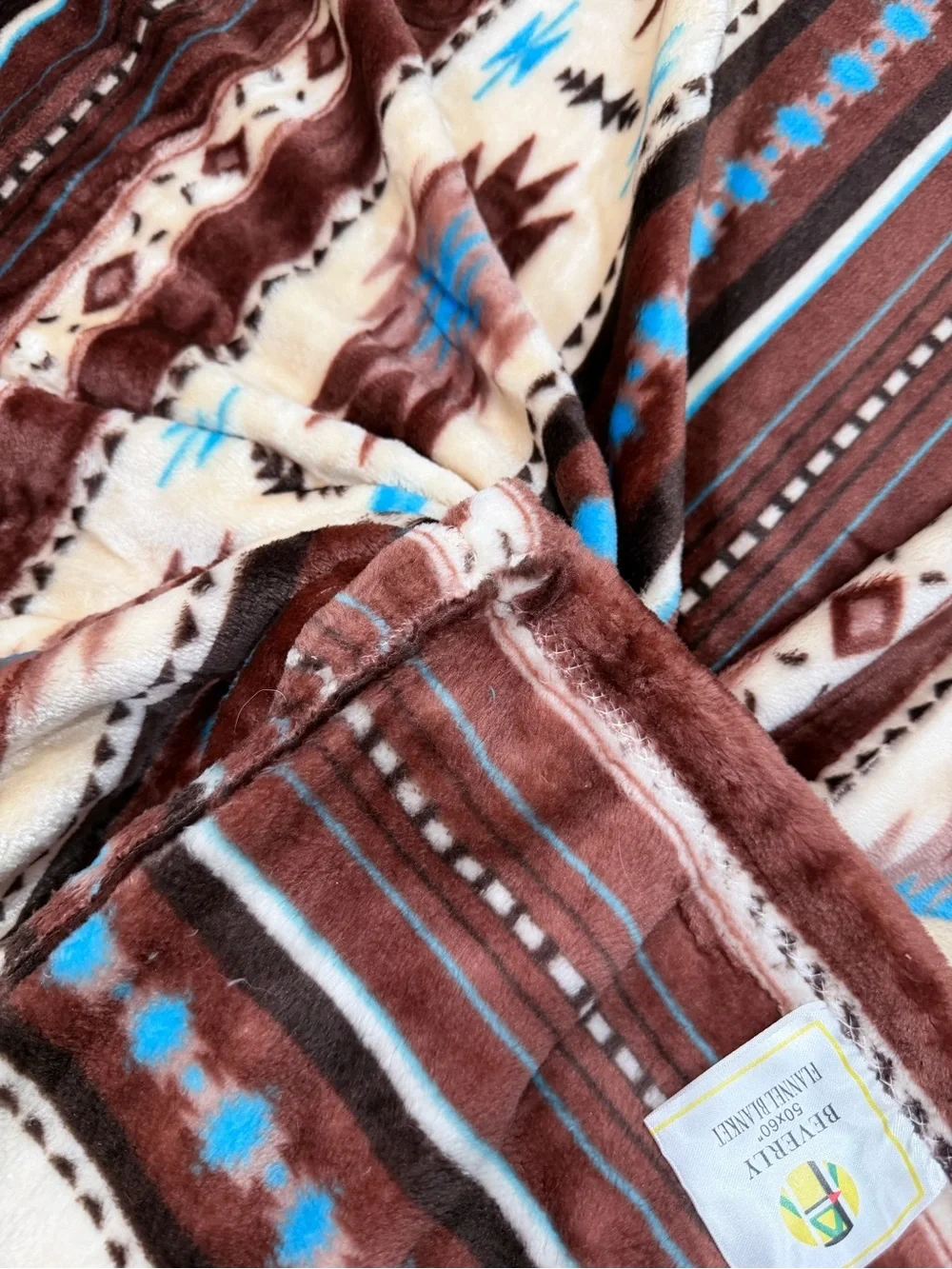 Queen Southwest tribal Aztec Geometric Plush fleece Blanket - BROWN